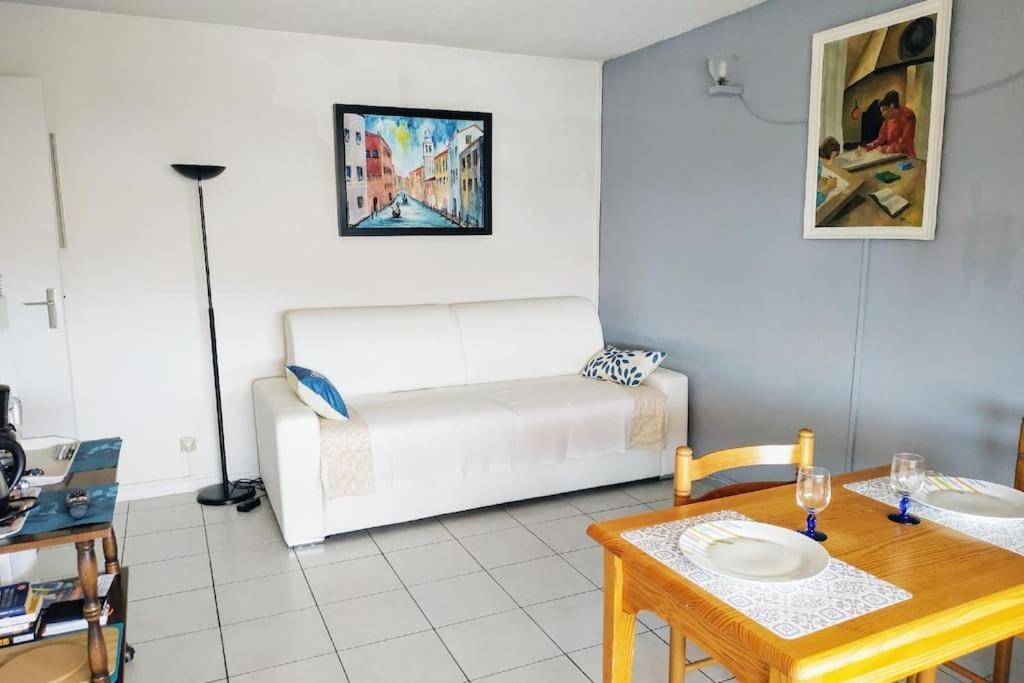 Apartment Le Dali, A 5 Min Parking *